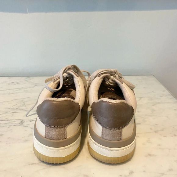 Vince Rendel Leather and Suede Sneakers Size 6 VGUC - Picture 4 of 5